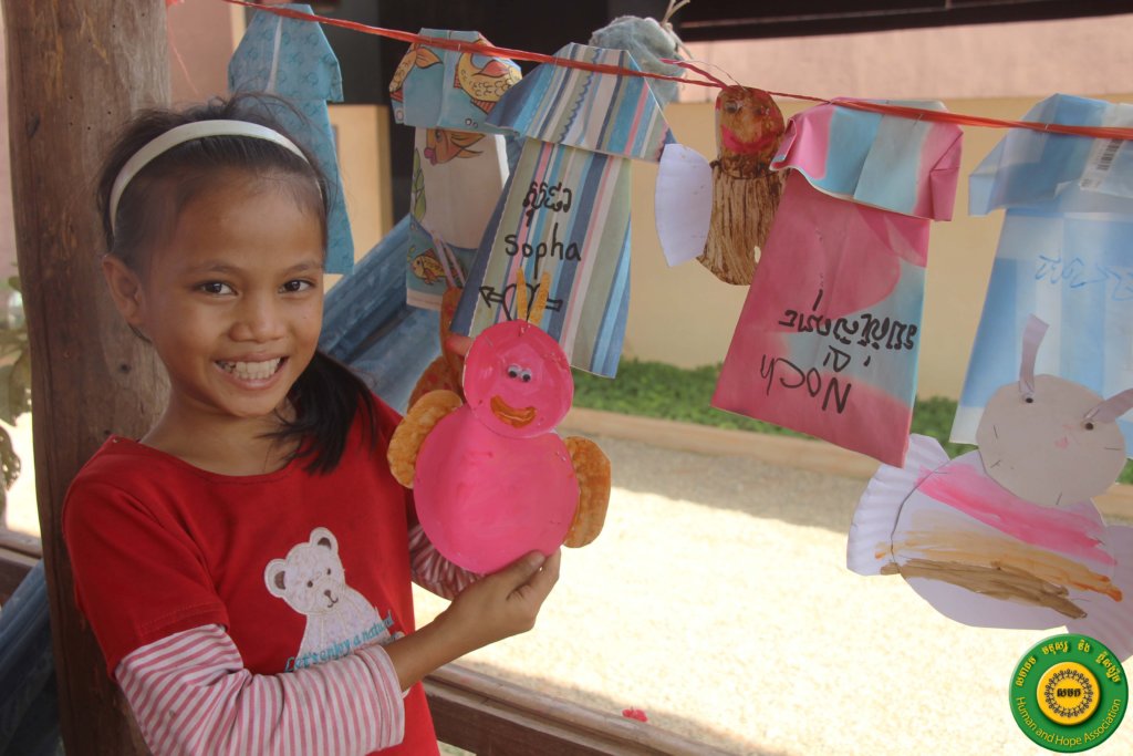 Encourage Creativity in Cambodian Kids Through Art