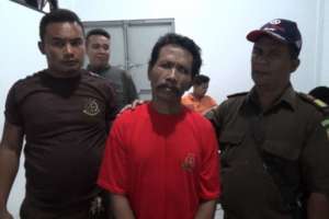 Ismail goes to jail by Ayat S. Karokaro/Mongabay