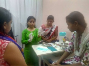 Volunteers take Guest Lectures