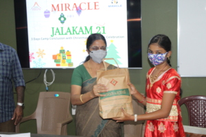 DCPO handed over the Christmas Gift.