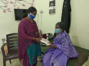 Nutritional support to cancer patient