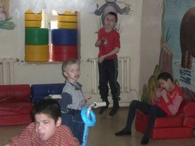 Creating playroom for disabled children in Yelatma