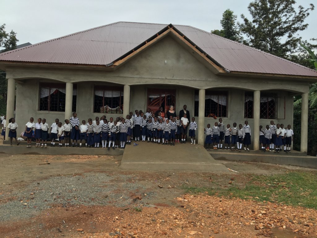 Support Sky Is The Limit school in Uganda