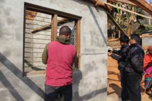 Engineers inspect Kabiraj and Chandramaya's house