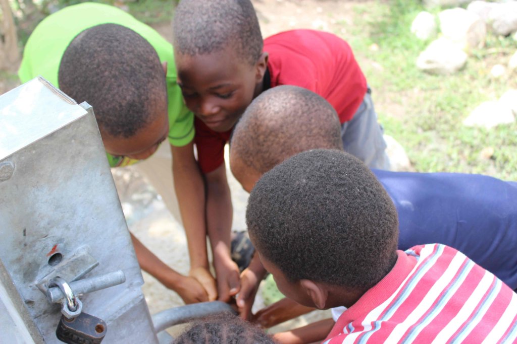 Provide 2,500 Haitians Access to Clean Water