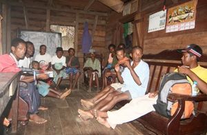 Mamy meets with new farmers