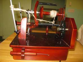 Roberta spinner that can REALLY twist