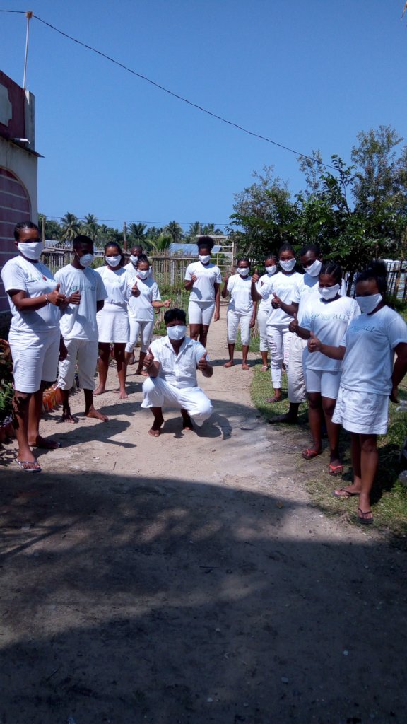 Help Farmers Rear Silk Moths to Restore Forests