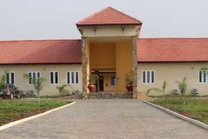 Palm Building Frontage