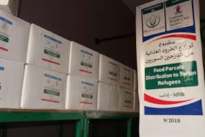 Food parcels distribution inside Syrian City Idlib