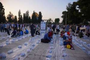 Aftaar being arranged for Syrian Refugees