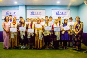 2018 LEADers Piyusha and Anjana with SLP students