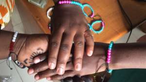 Bracelets symbolize the 5 period days per month