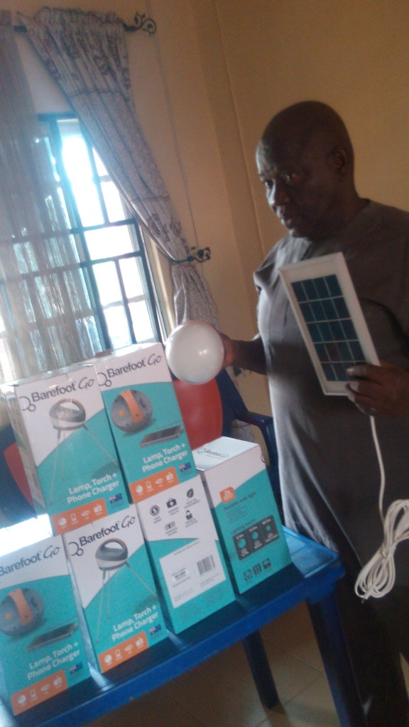 Solar Lighting Lamps to 500 Villagers in Nigeria