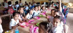 Lunch time is fun time in class