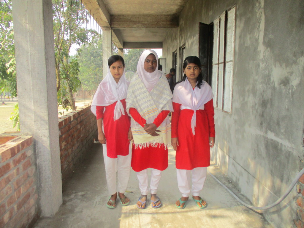 Student-to-Student Lunch Project: Rural Bangladesh