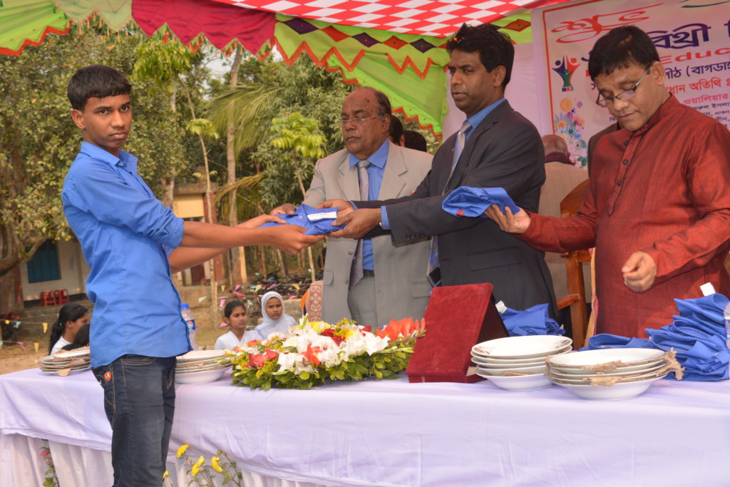 Student-to-Student Lunch Project: Rural Bangladesh