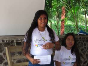 Members of Clinica Verde's teen club.
