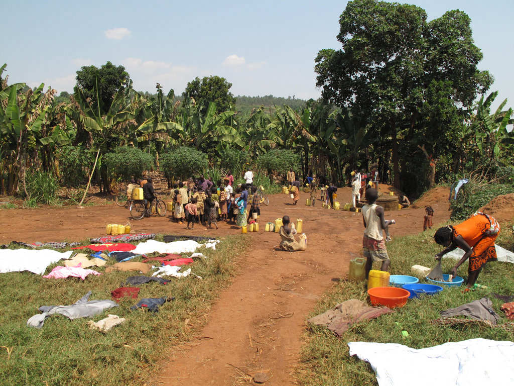 Clean Water and Trainings for 100 Families