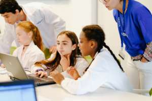 Coding in action at g4g Day @Paris!