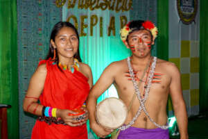 Awajun students showed their traditional dance.