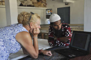Aakibbhai explains his designs in Open Studio Tour