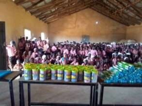 Presentation of writing materials to 479 pupils