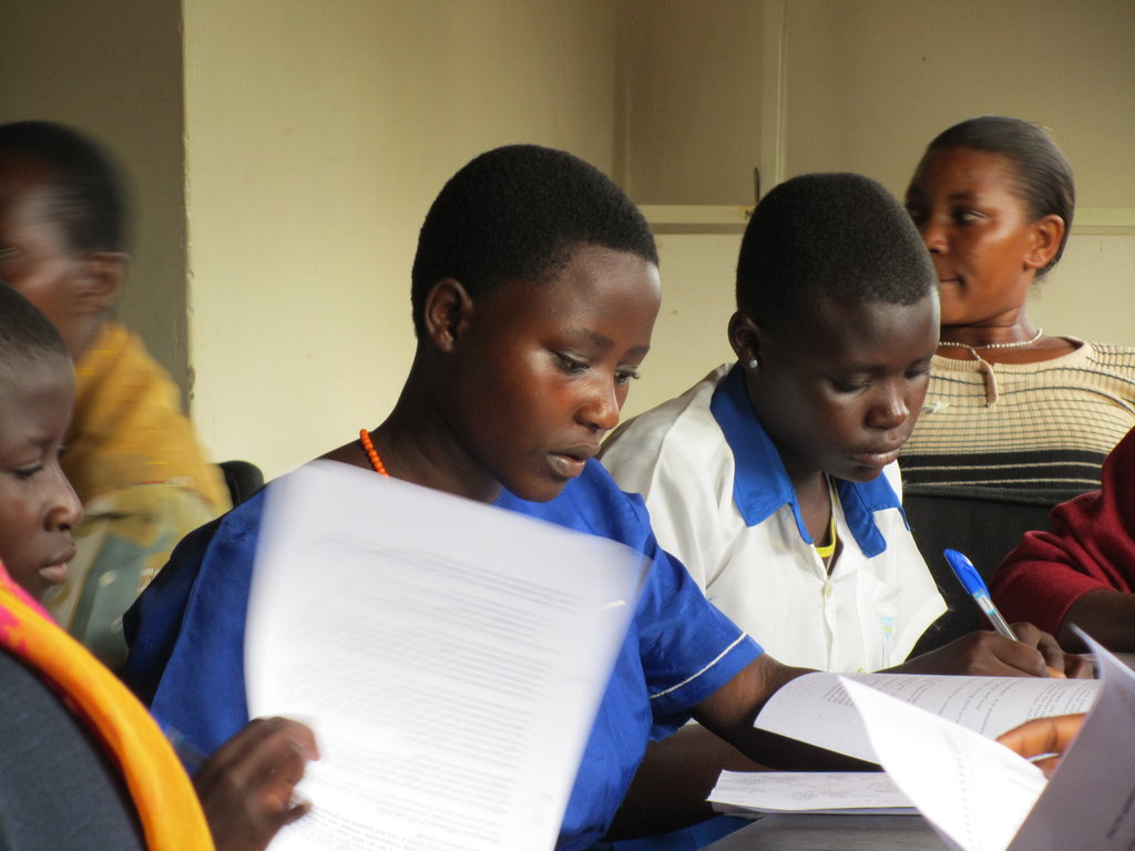 Sanitary Pads Keep Ugandan Girls in School