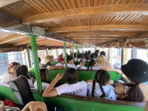 Fifth graders in La Chiva