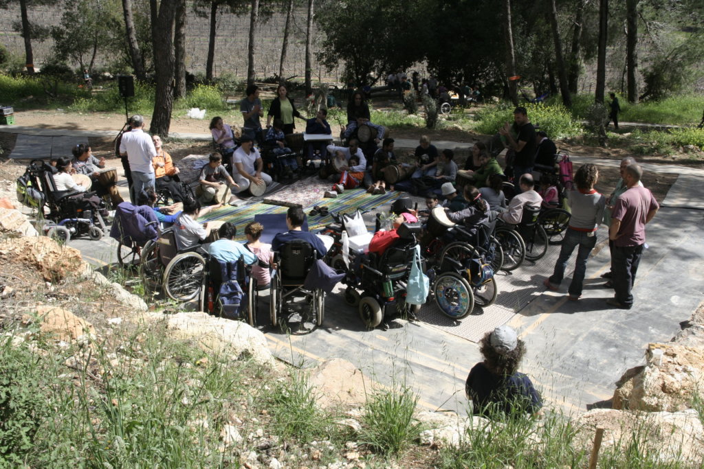 Day Activity Center for Challenged Young Adults