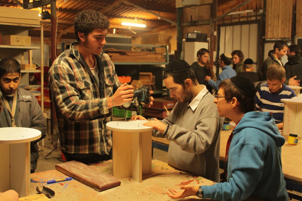 Day Activity Center for Challenged Young Adults