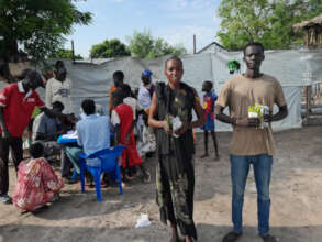Seed distribution in Paguir, South Sudan