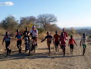 PEOPLE SO FRIENDLY, THATS ZIMBABWE