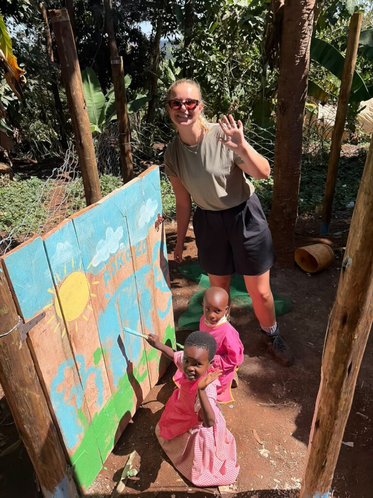 Pre-school pupils contributing