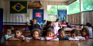 Support Literacy for Brazilian Children