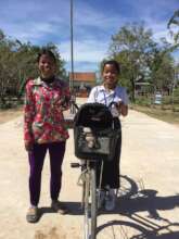 Sre Oun with her daughter