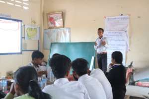 Piseth leading a Committee meeting