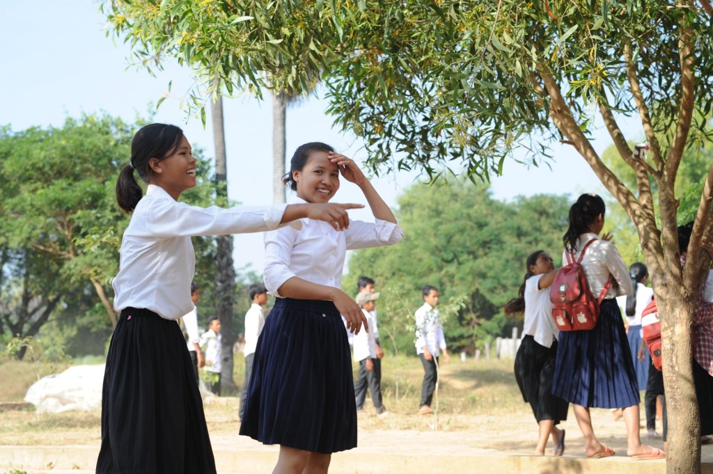 Support 2000 Students in Cambodia
