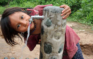 Clean water flowing in Tayakome.