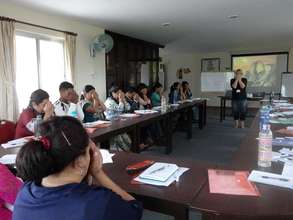 Counselors learn to sooth nerves after the quakes