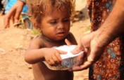 Feed Hot & Nutritious Meal to Slum Dwellers India