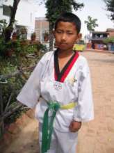 Playing sports at school despite his disability