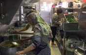 Support Refugee Women on Lesvos