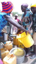 Collecting water, South Sudan. Charles Ameso/Oxfam