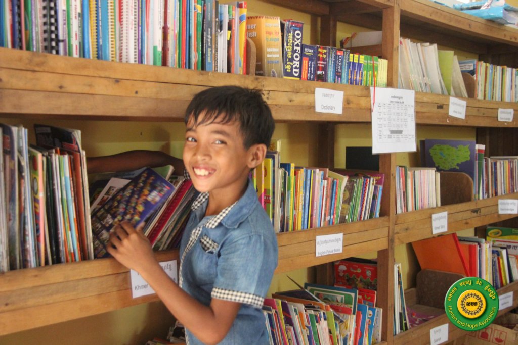 Promote Culture of Reading to Cambodian Children