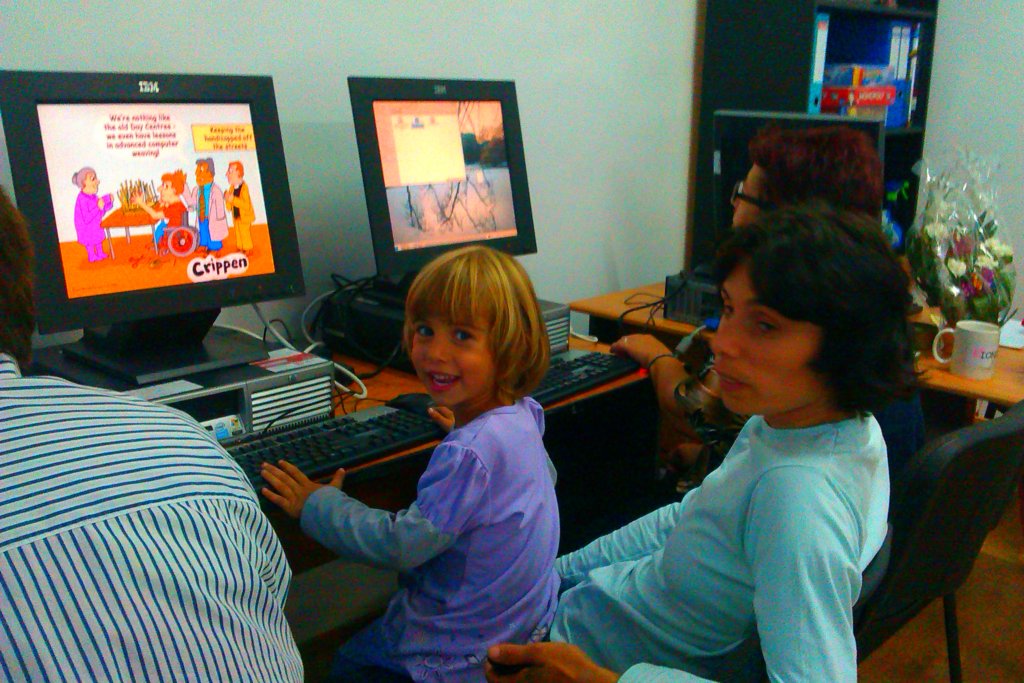 Give 500 Computers to Romania's Disadvantaged Kids