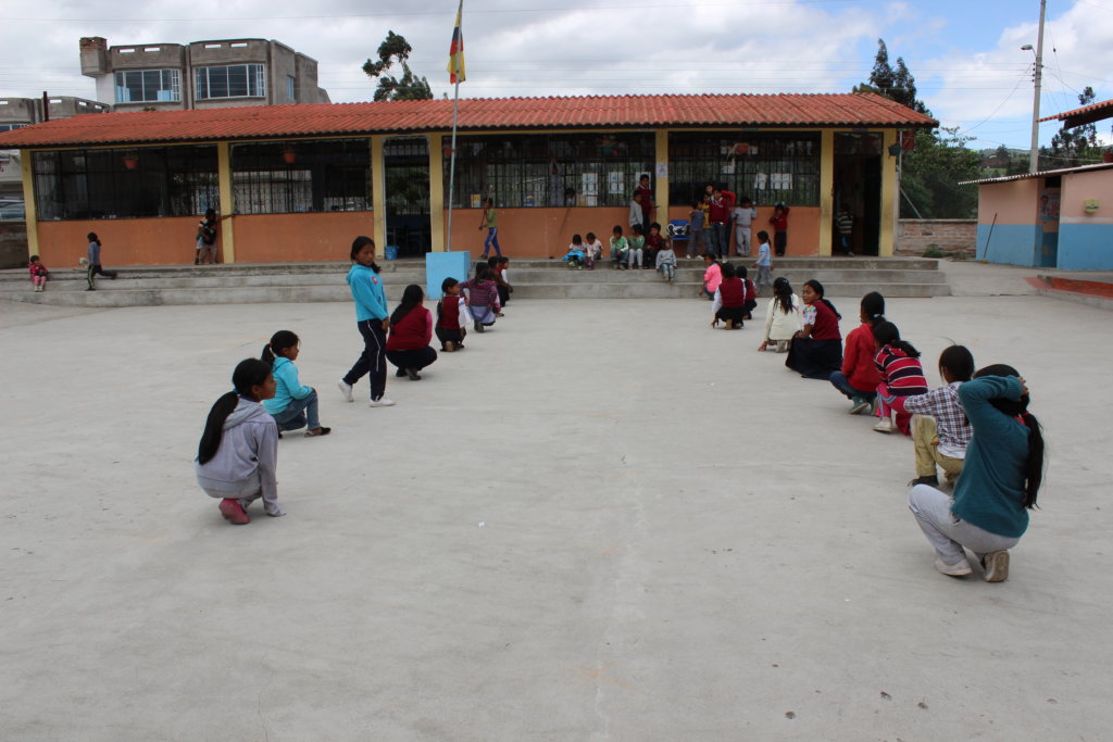 Create 60 E-Libraries for Post-Earthquake Ecuador