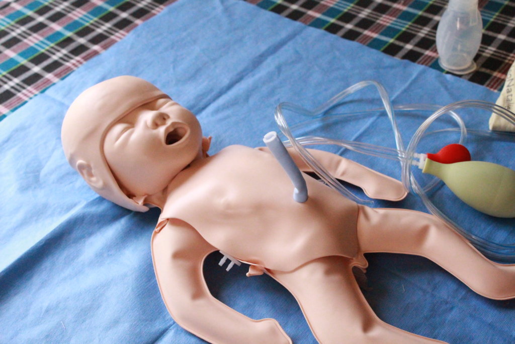 Saving Mothers and Babies with Innovative Tools