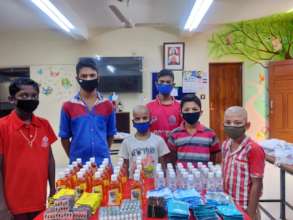 Children with the medical kit items