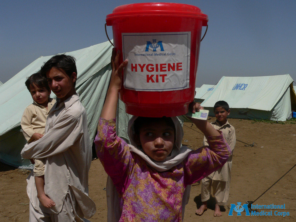 Give emergency health care and relief to Pakistan